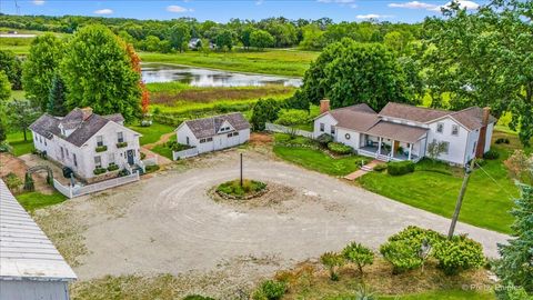 Tiny photo for 3N369 Lafox Road, St. Charles, IL 60175 (MLS # 12369366)