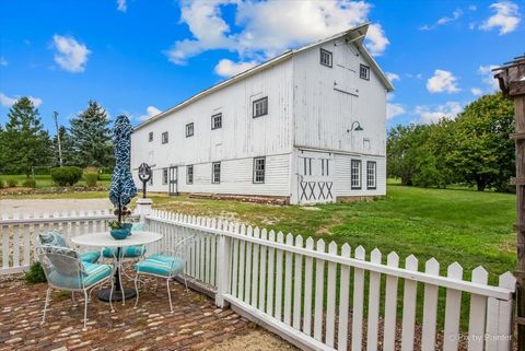 Tiny photo for 3N369 Lafox Road, St. Charles, IL 60175 (MLS # 12369366)