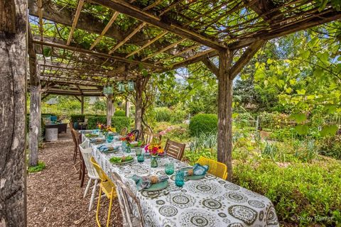 Tiny photo for 3N369 Lafox Road, St. Charles, IL 60175 (MLS # 12369366)