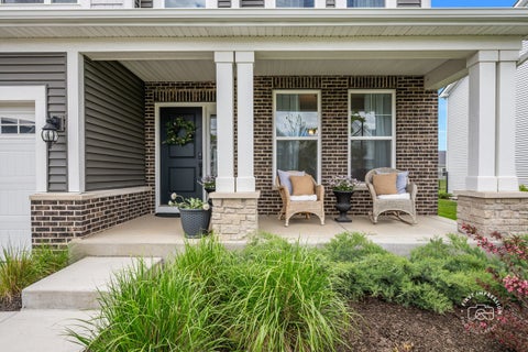 Tiny photo for 115 Piper Glen Avenue, Oswego, IL 60543 (MLS # 12687971)