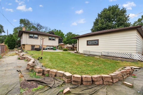 Tiny photo for 9915 S KENTON Avenue, Oak Lawn, IL 60453 (MLS # 12762864)