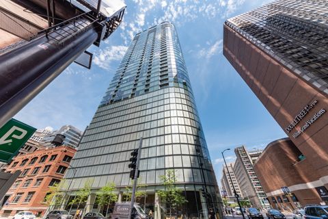 600 N Fairbanks Court 3306 Chicago IL 60611