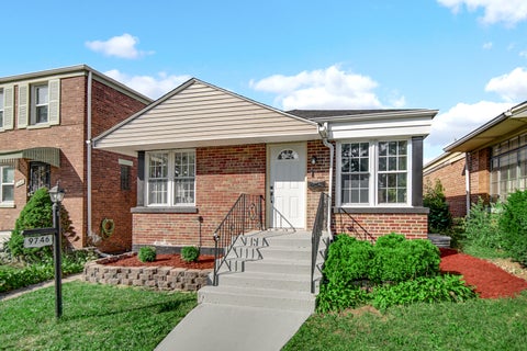 Tiny photo for 9746 S Dobson Avenue, Chicago, IL 60628 (MLS # 12772843)