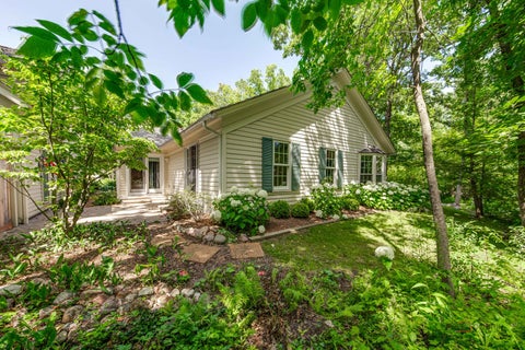 Tiny photo for 10 Court of Fox River Valley, Lincolnshire, IL 60069 (MLS # 12697562)