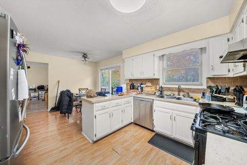 Tiny photo for 2937 Kathleen Lane, Flossmoor, IL 60422 (MLS # 12542787)