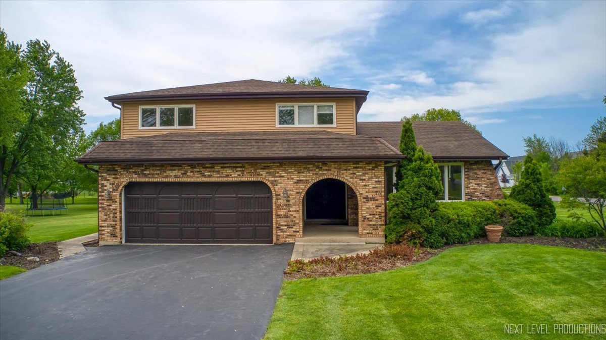 36W345 Barton Drive