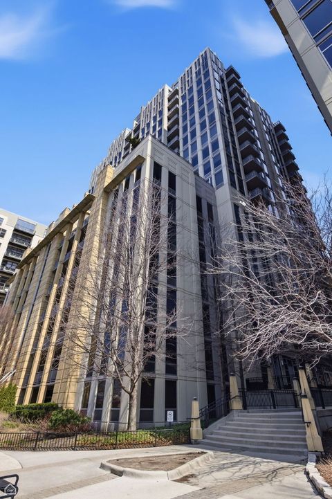 Tiny photo for 720 N Larrabee Street #1206, Chicago, IL 60654 (MLS # 12605779)