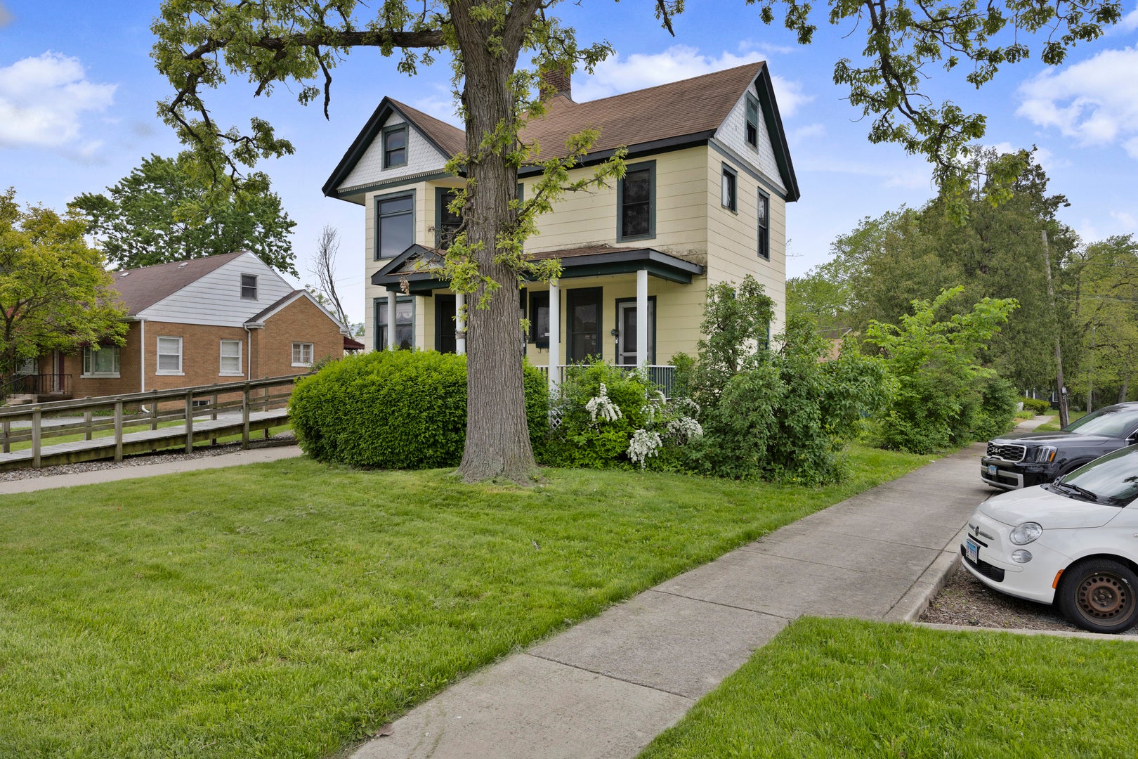 1322 Main Street