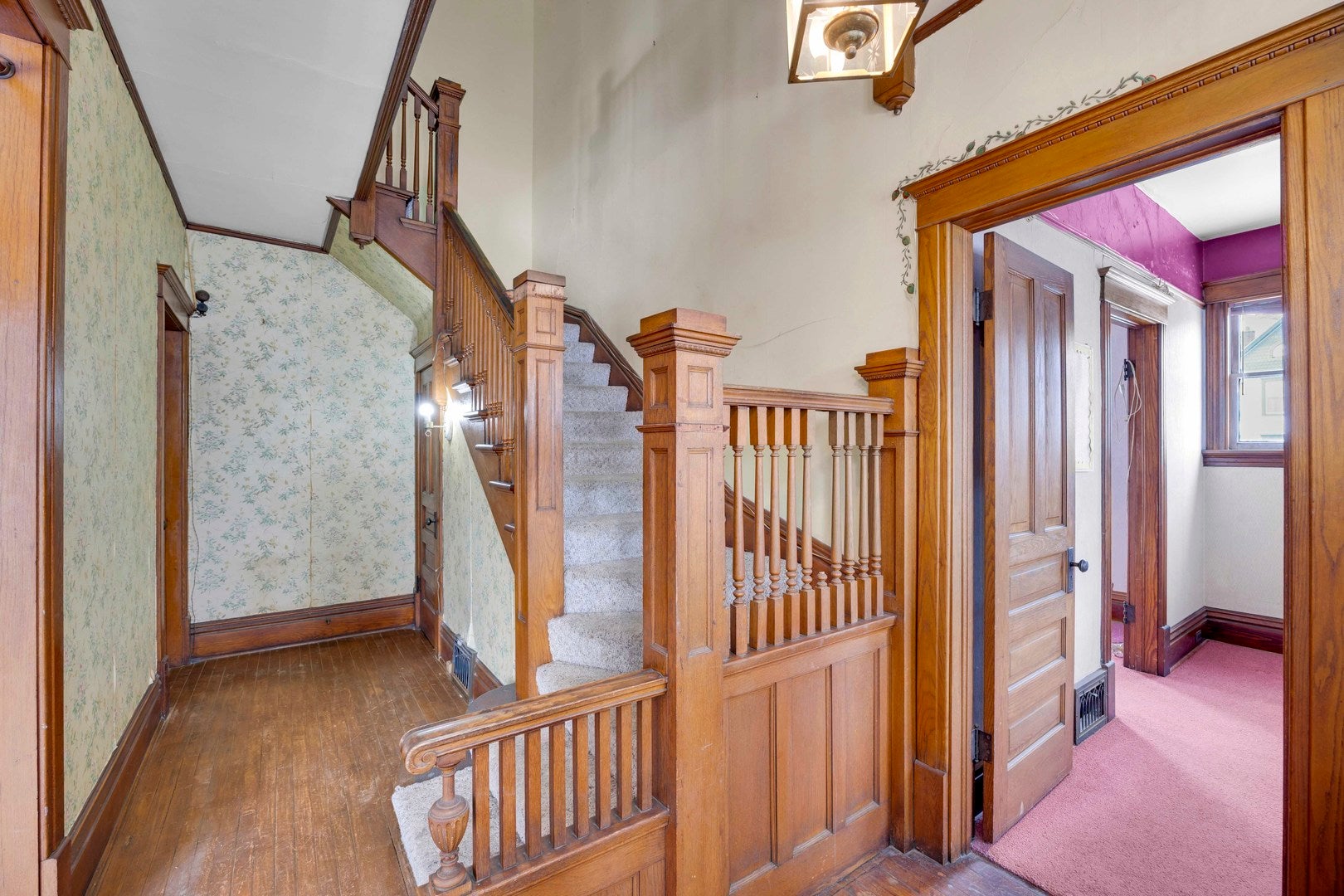 1322 Main Street