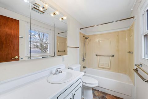 Tiny photo for 708 Stratford Drive, Champaign, IL 61821 (MLS # 12575402)