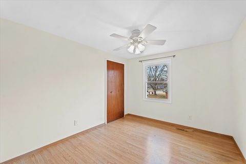 Tiny photo for 708 Stratford Drive, Champaign, IL 61821 (MLS # 12575402)