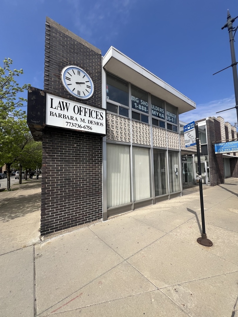 4746-48 N Milwaukee Avenue