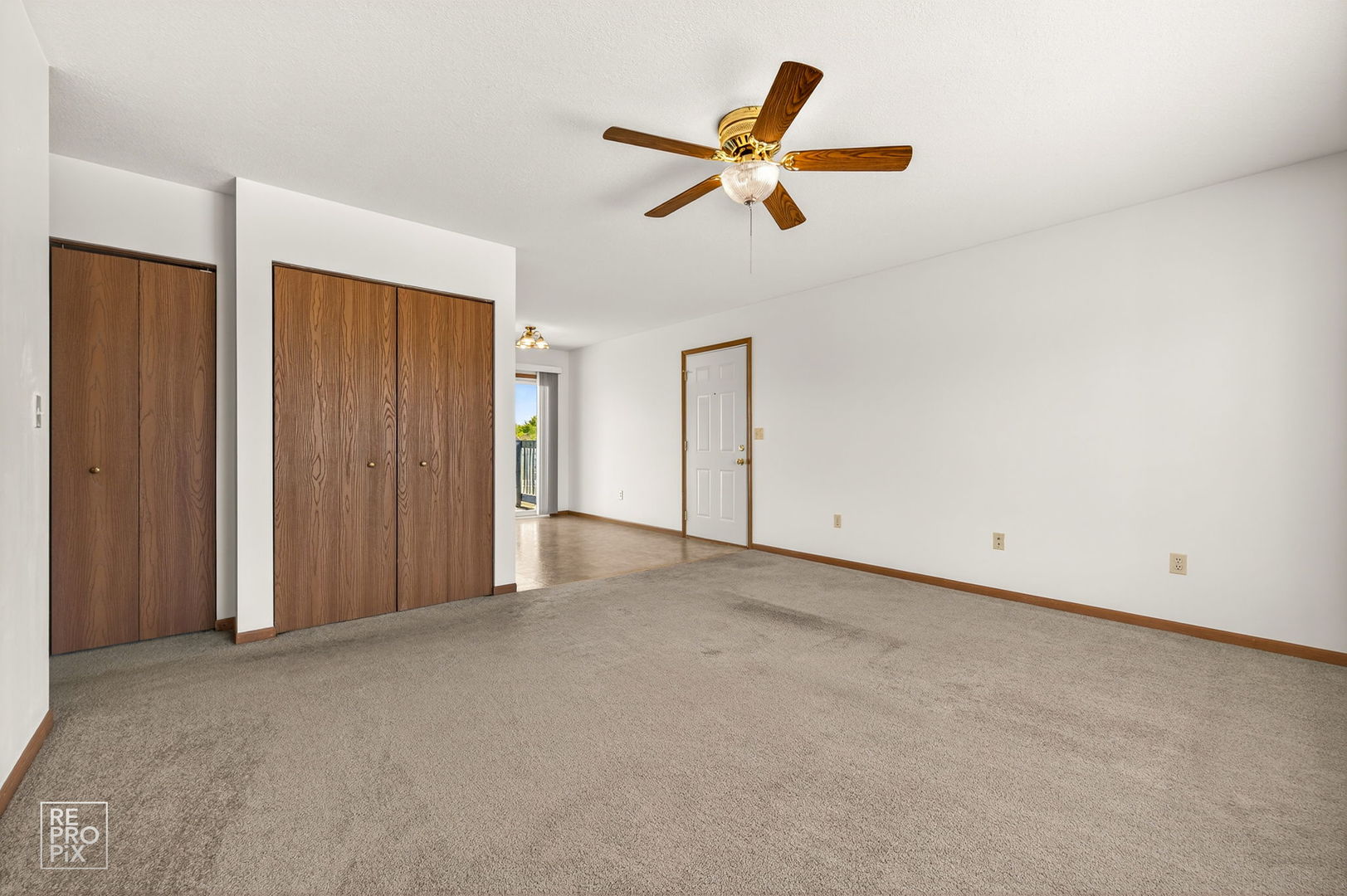 2401 Ashland Circle