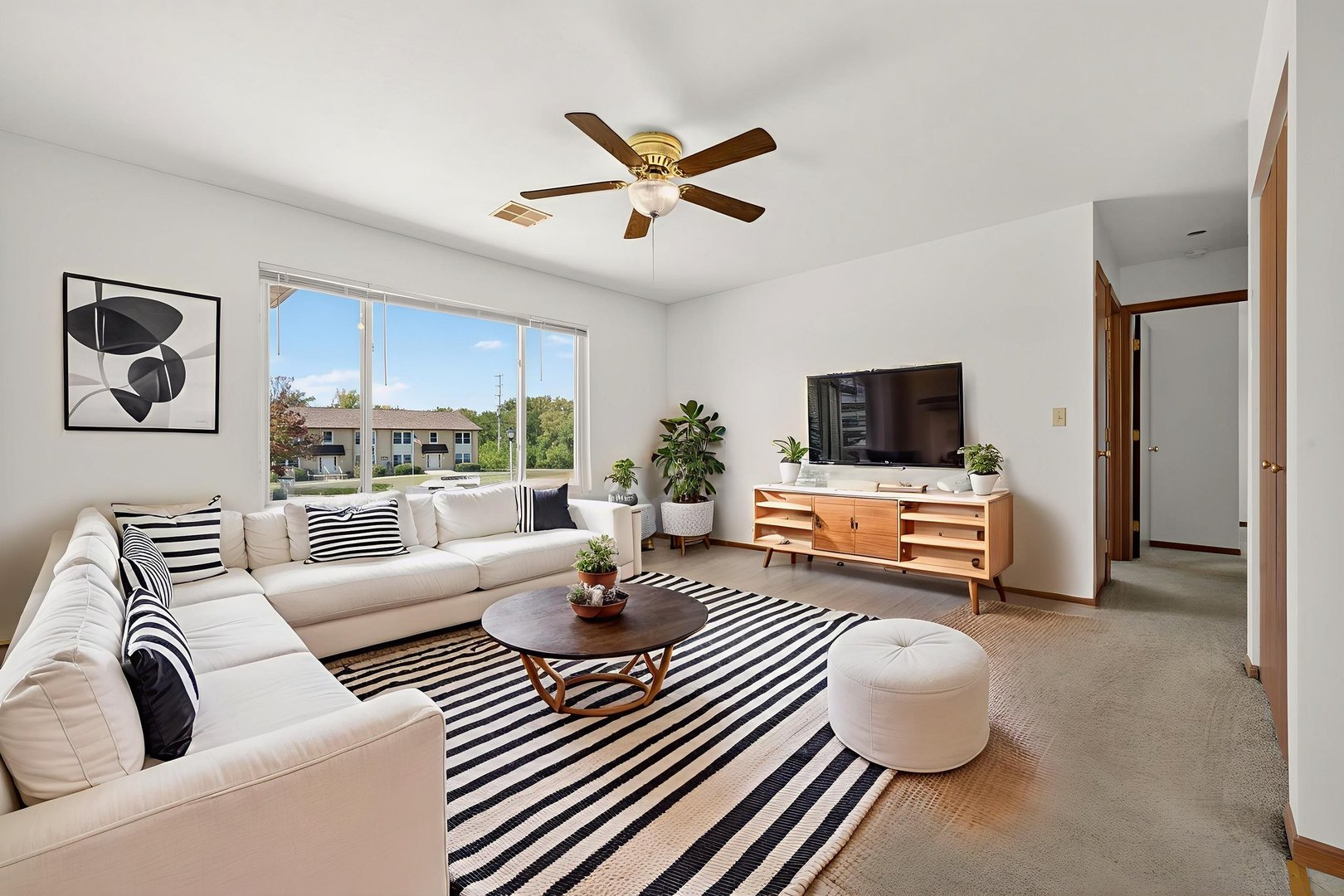 2401 Ashland Circle