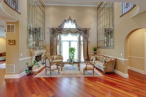 Tiny photo for 300 Red Oak Road, Northbrook, IL 60062 (MLS # 12429147)