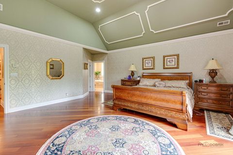 Tiny photo for 300 Red Oak Road, Northbrook, IL 60062 (MLS # 12429147)