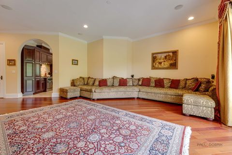 Tiny photo for 300 Red Oak Road, Northbrook, IL 60062 (MLS # 12429147)