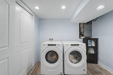 Tiny photo for 801 8th Avenue, La Grange, IL 60525 (MLS # 12710777)