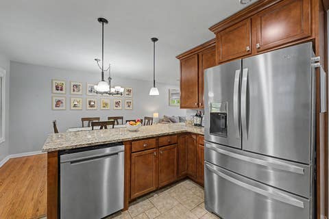 Tiny photo for 801 8th Avenue, La Grange, IL 60525 (MLS # 12710777)