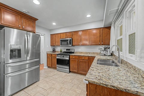 Tiny photo for 801 8th Avenue, La Grange, IL 60525 (MLS # 12710777)