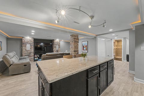 Tiny photo for 801 8th Avenue, La Grange, IL 60525 (MLS # 12710777)