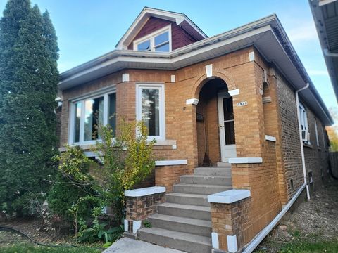 2939 N Lotus Avenue Chicago IL 60641