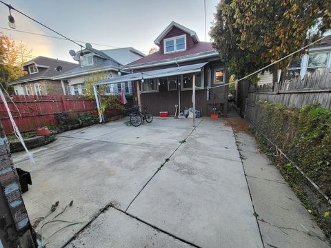 Tiny photo for 2939 N Lotus Avenue, Chicago, IL 60641 (MLS # 12516659)