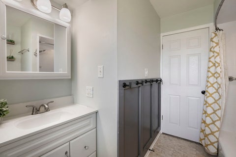 Tiny photo for 525 Poplar Avenue, Antioch, IL 60002 (MLS # 12762289)