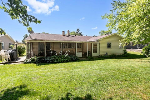 Tiny photo for 525 Poplar Avenue, Antioch, IL 60002 (MLS # 12762289)