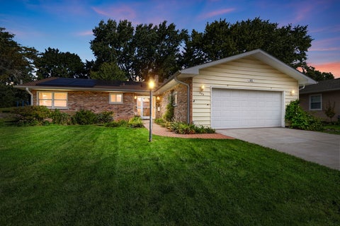 Photo of 525 Poplar Avenue, Antioch, IL 60002 (MLS # 12762289)