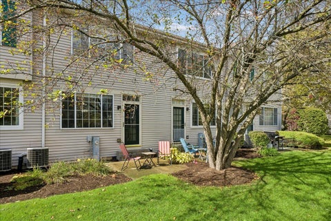 Tiny photo for 7123 Westwood Drive #7123, Carpentersville, IL 60110 (MLS # 12758700)