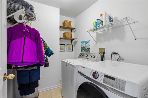 Tiny photo for 7123 Westwood Drive #7123, Carpentersville, IL 60110 (MLS # 12758700)