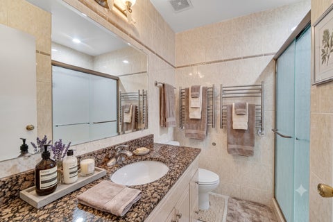 Tiny photo for 368 Dogwood Terrace, Buffalo Grove, IL 60089 (MLS # 12755192)