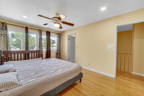 Tiny photo for 368 Dogwood Terrace, Buffalo Grove, IL 60089 (MLS # 12755192)