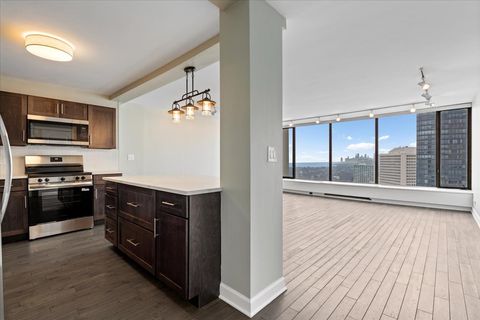 Tiny photo for 5455 N Sheridan Road #3406, Chicago, IL 60640 (MLS # 12566274)