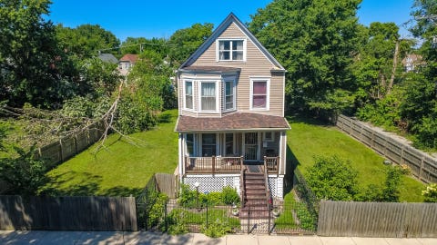 Photo of 6318 S Wolcott Avenue, Chicago, IL 60636 (MLS # 12704744)