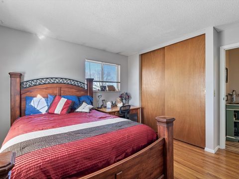 Tiny photo for 2415 N Hazelwood Avenue, Davenport, IA 52804 (MLS # 12560026)