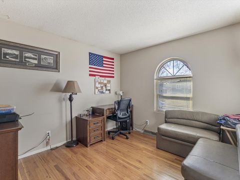 Tiny photo for 2415 N Hazelwood Avenue, Davenport, IA 52804 (MLS # 12560026)