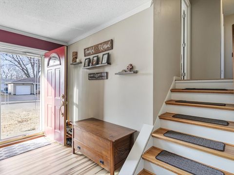 Tiny photo for 2415 N Hazelwood Avenue, Davenport, IA 52804 (MLS # 12560026)