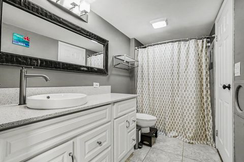 Tiny photo for 1355 Devonshire Lane, Hoffman Estates, IL 60169 (MLS # 12679602)