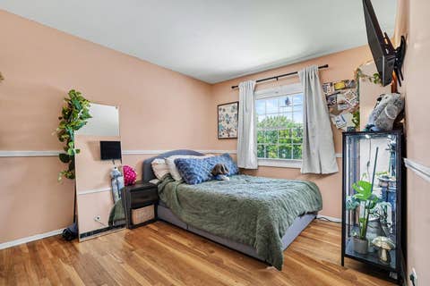 Tiny photo for 1355 Devonshire Lane, Hoffman Estates, IL 60169 (MLS # 12679602)