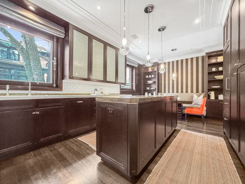 Tiny photo for 1524 N Astor Street, Chicago, IL 60610 (MLS # 12578948)