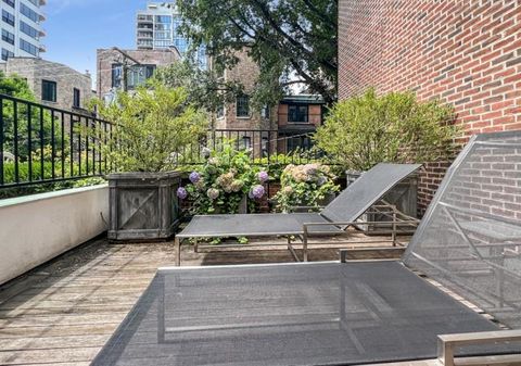 Tiny photo for 1524 N Astor Street, Chicago, IL 60610 (MLS # 12578948)