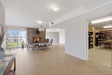 Tiny photo for 100 Deborah Lane #B26, Wheeling, IL 60090 (MLS # 12587194)