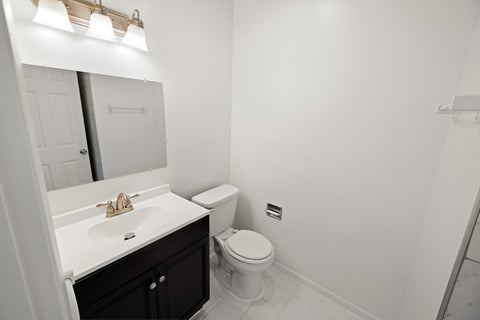 Tiny photo for 160 S Waters Edge Drive #101, Glendale Heights, IL 60139 (MLS # 12793220)