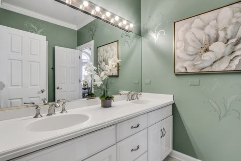 Tiny photo for 1220 Lake Street, Libertyville, IL 60048 (MLS # 12744591)