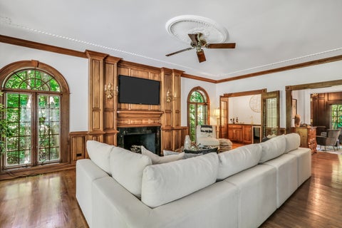 Tiny photo for 1220 Lake Street, Libertyville, IL 60048 (MLS # 12744591)