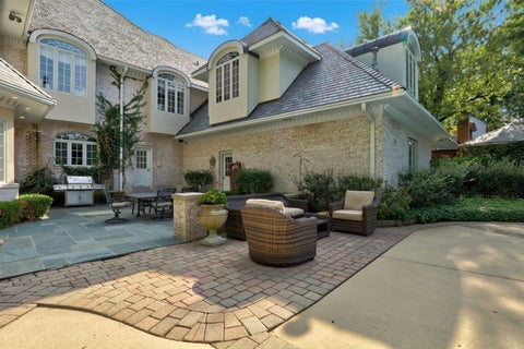 Tiny photo for 1220 Lake Street, Libertyville, IL 60048 (MLS # 12744591)