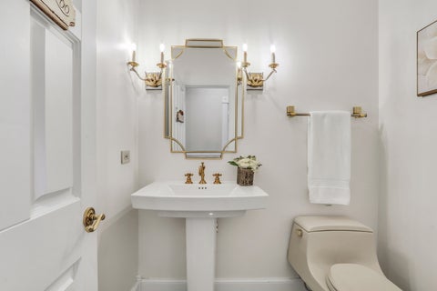 Tiny photo for 1220 Lake Street, Libertyville, IL 60048 (MLS # 12744591)