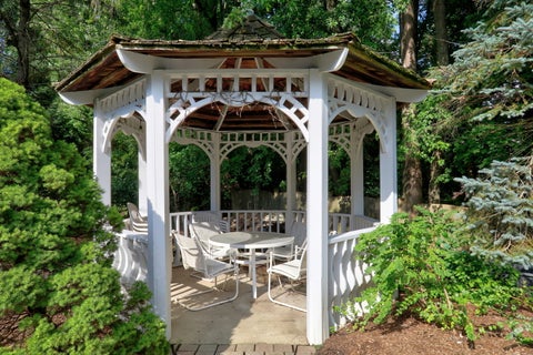Tiny photo for 1220 Lake Street, Libertyville, IL 60048 (MLS # 12744591)
